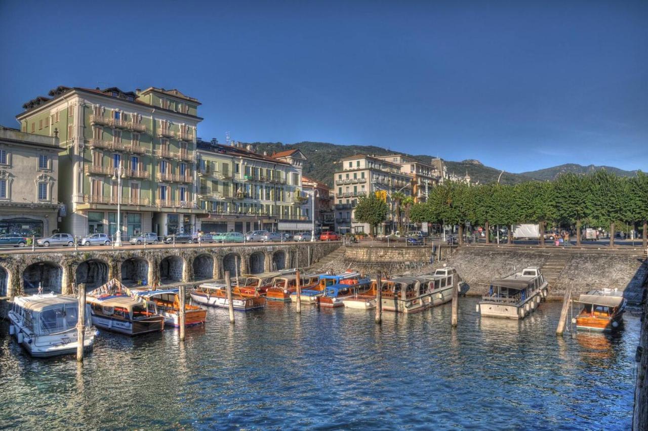 La Dependance Immersa Nel Parco Della Villa Isabella Stresa Exterior photo